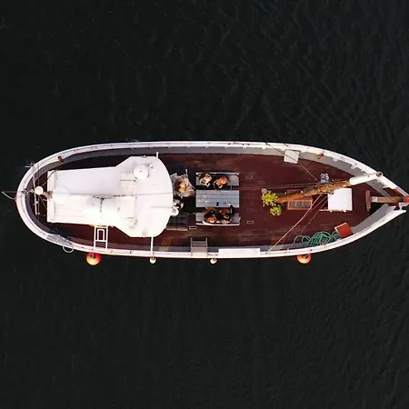 Varra Water - Unique Boat Accomodation - Bornholm Nexo Exterior photo